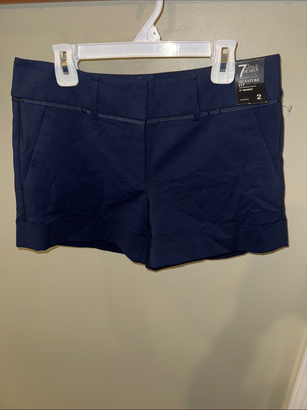 New York & Company Navy Women's Signature Fit Shorts